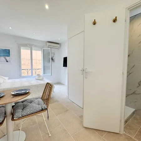 Le Cocon Mediterraneen Refait A Neuf, Climatise, A 300m Des Plages شقة أنتيب